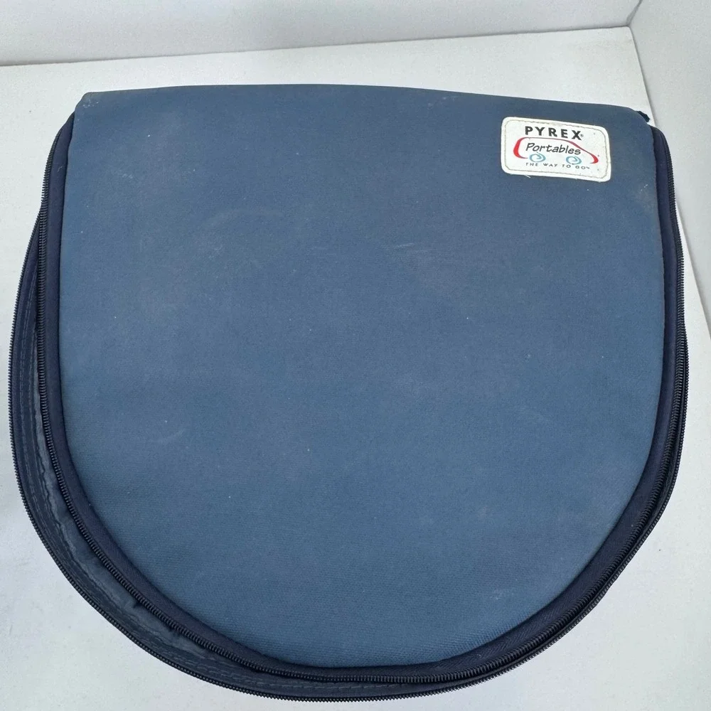 Vintage Pyrex Portables Food Carrier 4.5QT Navy Blue Insulated Bag Bowl 7404-S